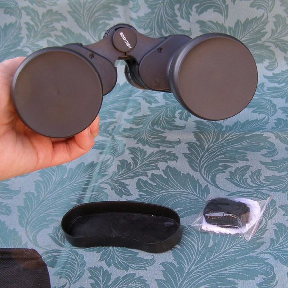 New VIVITAR Binoculars in Box - Picture 8 of 10